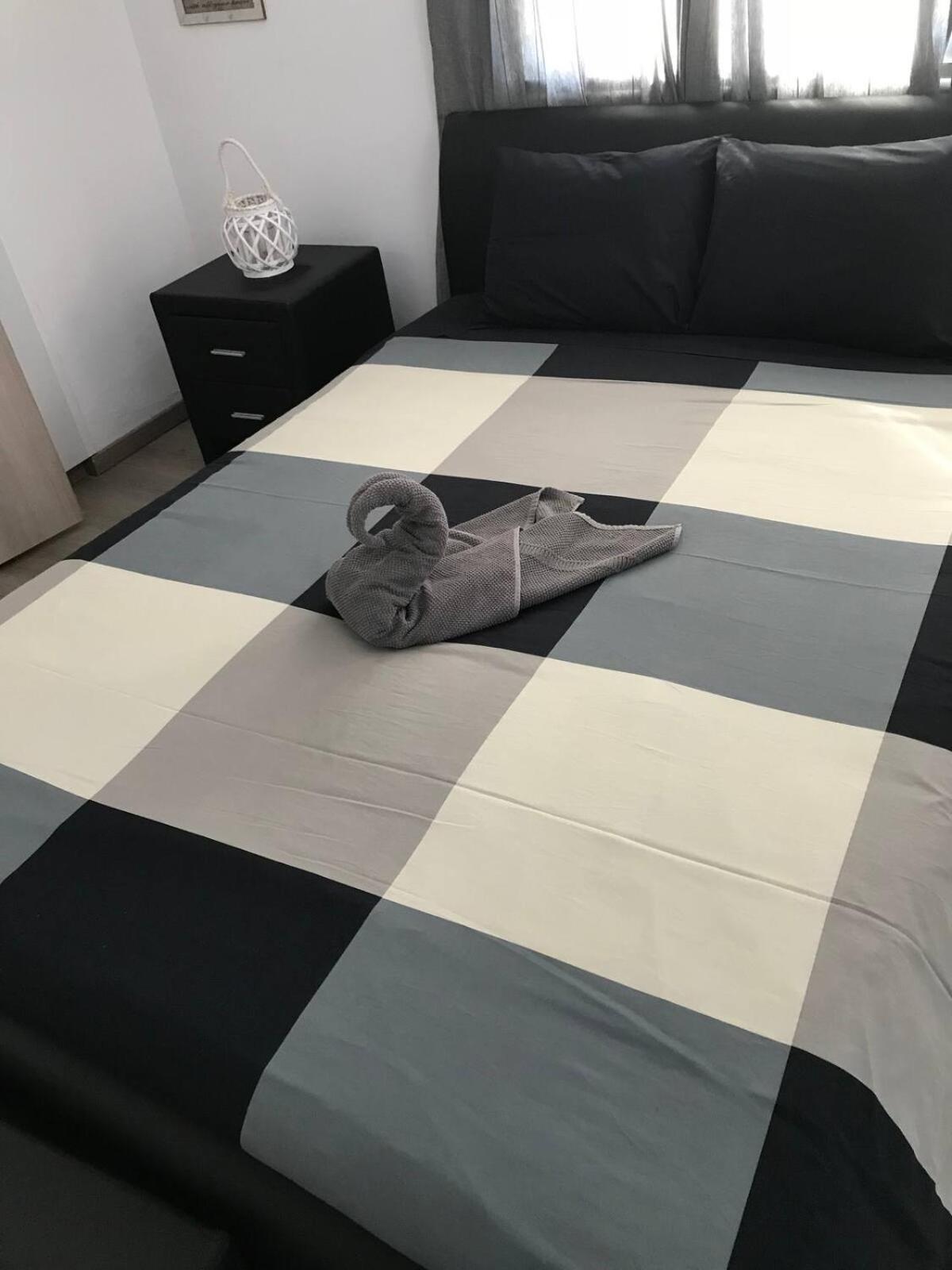 Papadavid Apartments Paphos Luaran gambar