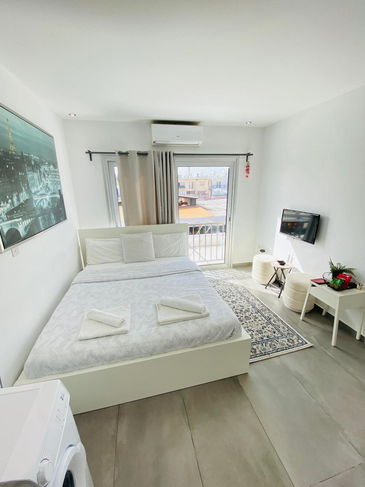 Papadavid Apartments Paphos Luaran gambar
