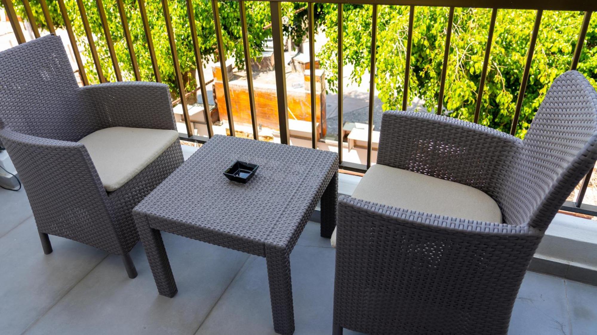 Papadavid Apartments Paphos Luaran gambar