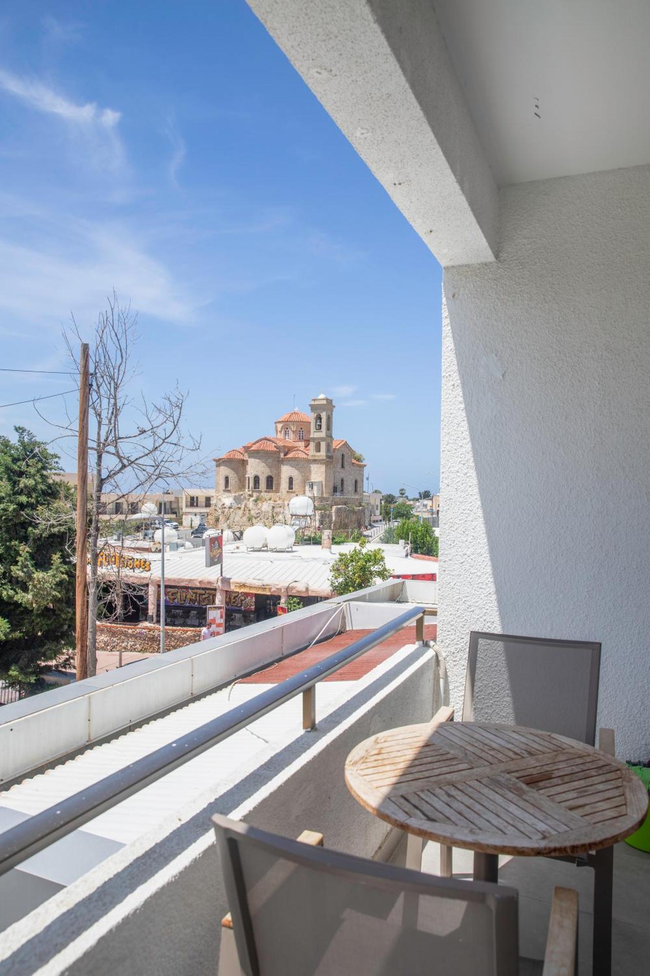 Papadavid Apartments Paphos Luaran gambar